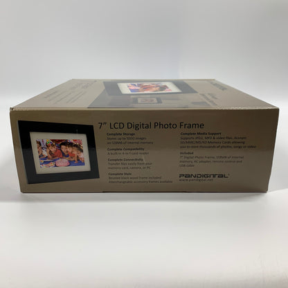 Pandigital PAN7001W01 LCD Digital Photo Frame 