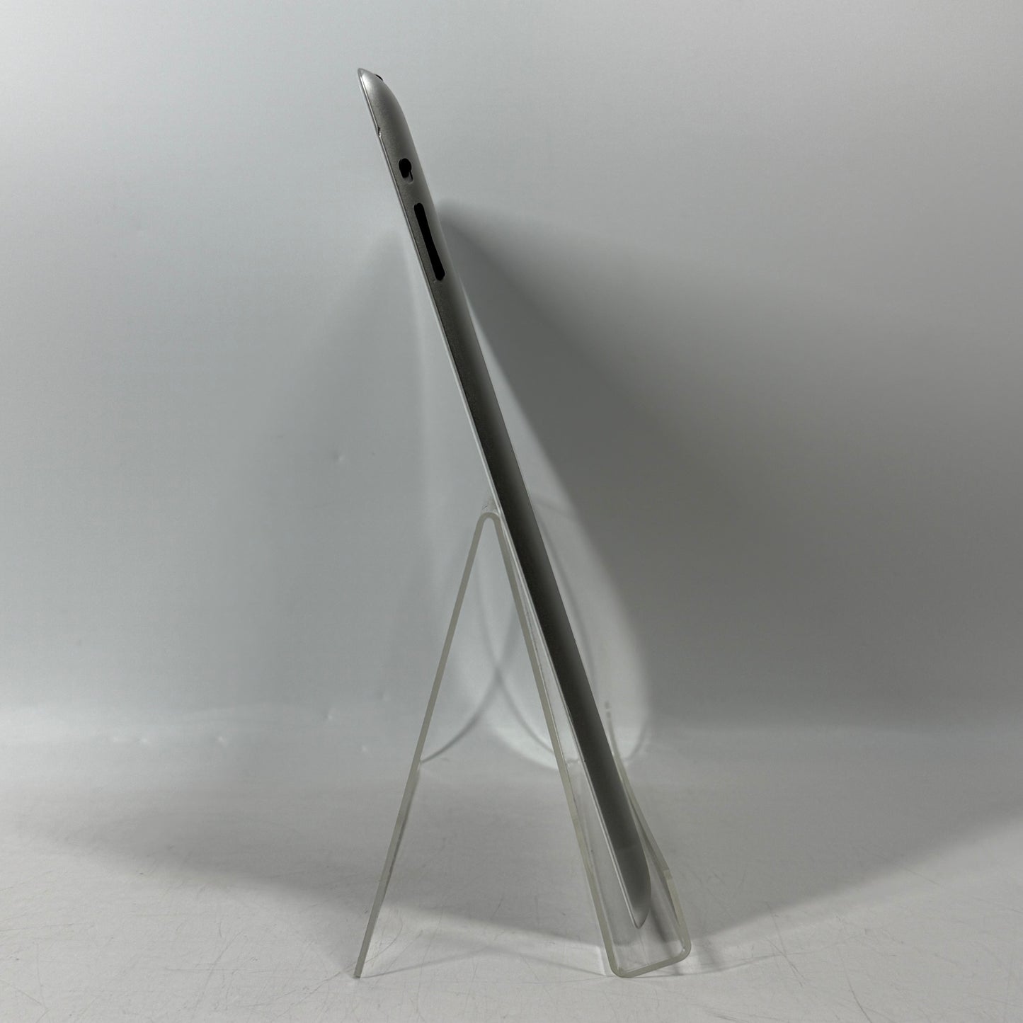 WiFi Only Apple iPad 2nd Gen 16GB Silver MC979LL/A