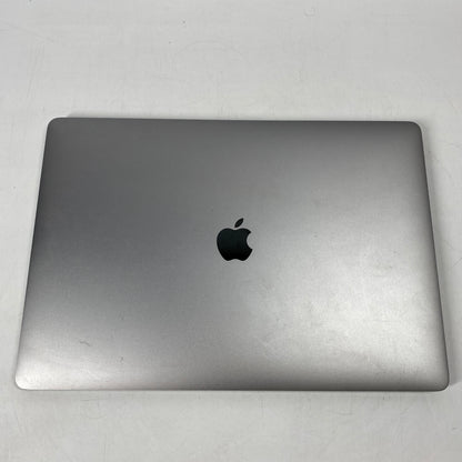 2018 Apple MacBook Pro 15" i7 2.2GHz 4GB RAM 256GB SSD Silver A1990